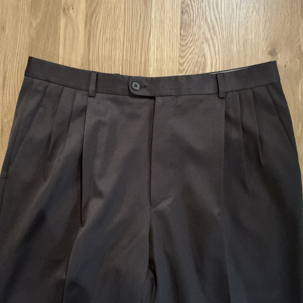 Zanella Men's Pleated Wool Dress Pants – Made‎ in Italy – Size 38 – Brown